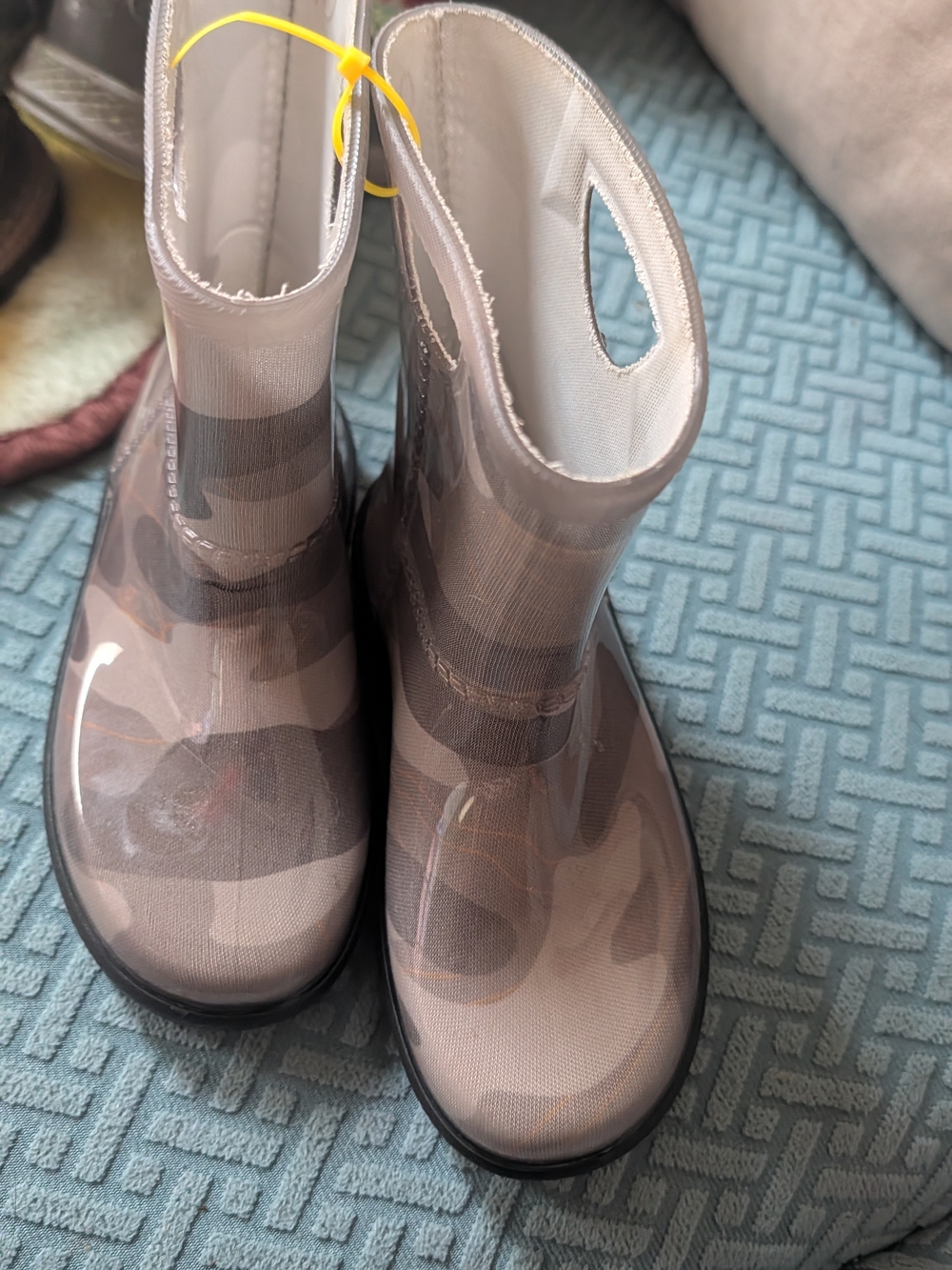UGG Kids Taupe Camo Waterproof Pull-On Rain Boots